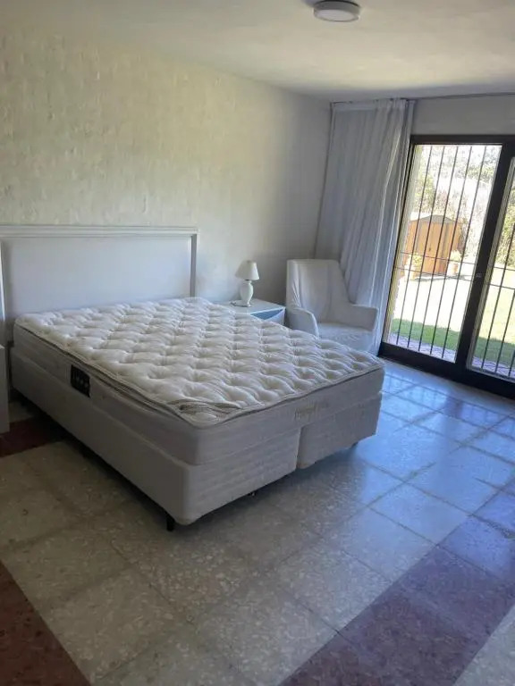 Amplia, 4 dormitorios y piscina climatizada