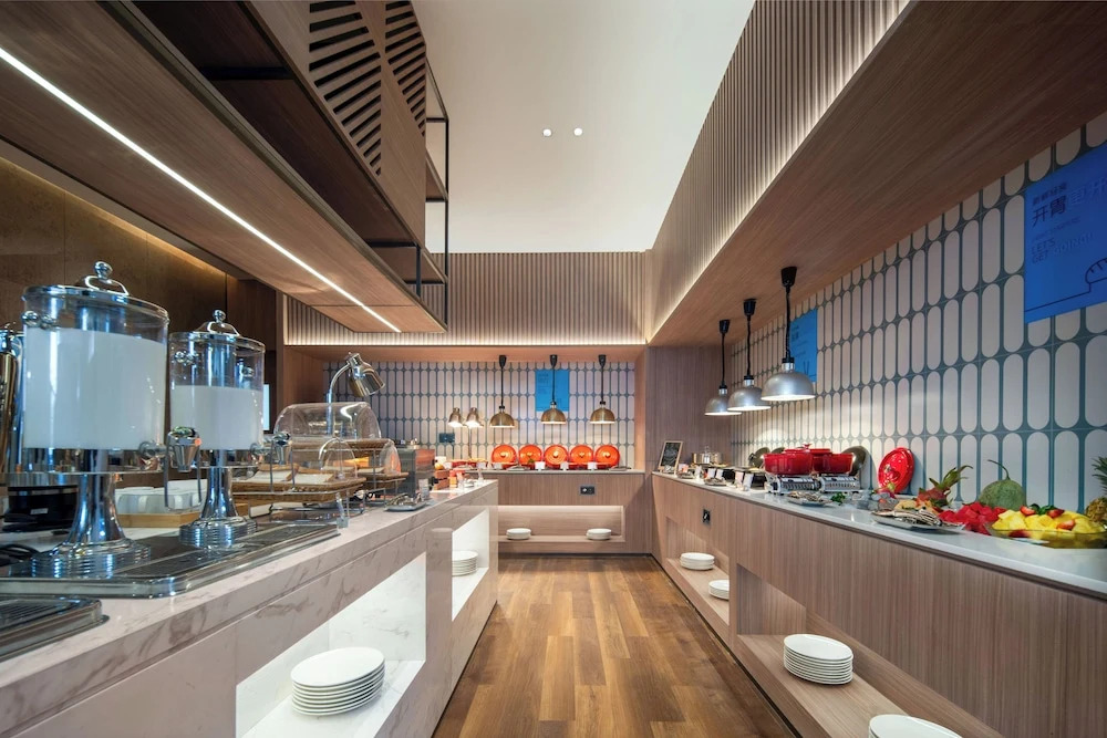 Holiday Inn Express Nanjing Jiangbei Wonhall Mall