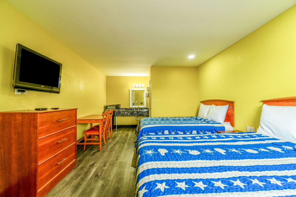 Regency Inn By OYO Rockdale TX