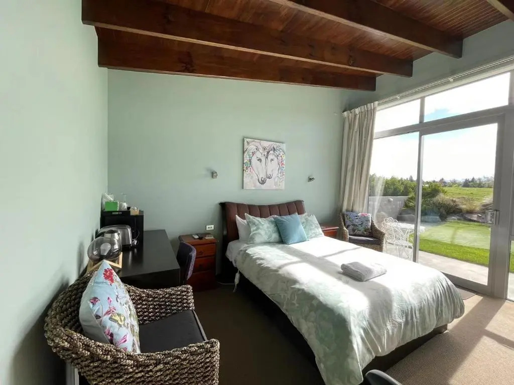 Three Rivers Lodge