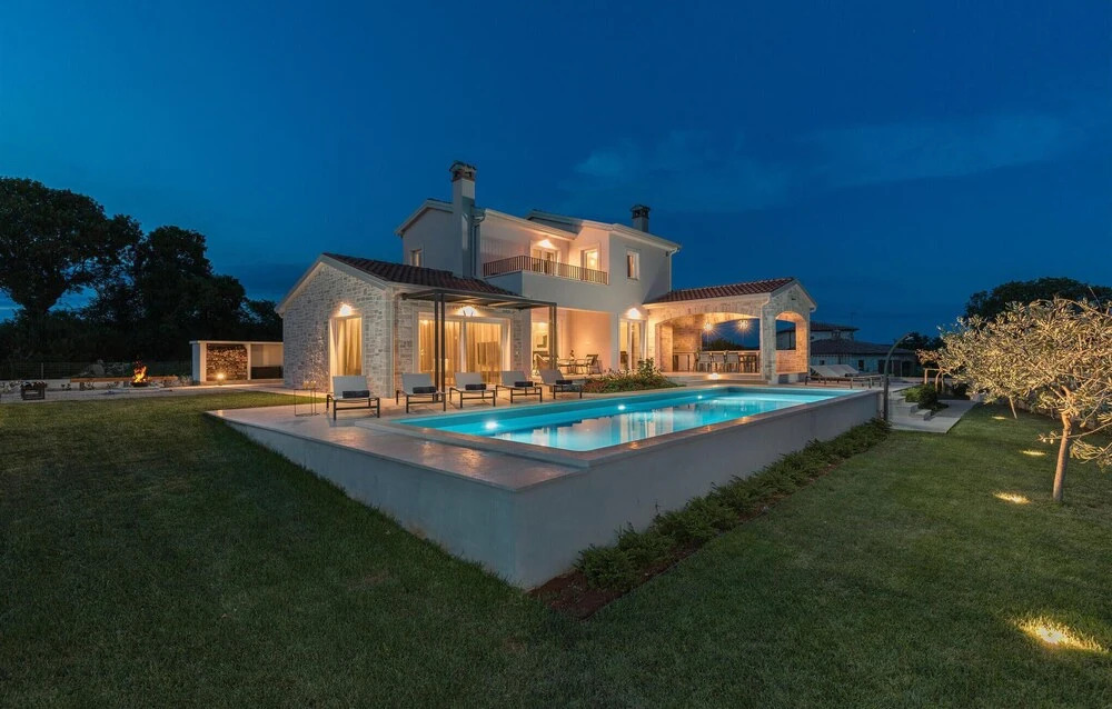 Pet Friendly Home In Sveti Lovrec