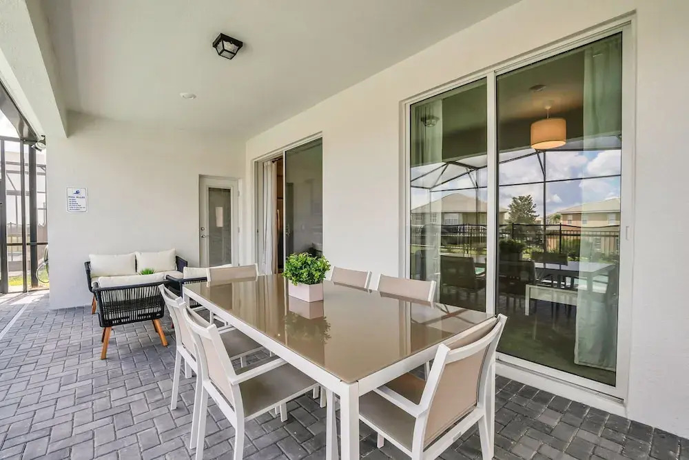 Windsor Island 5br Villa w/Private Pool Spa Disney
