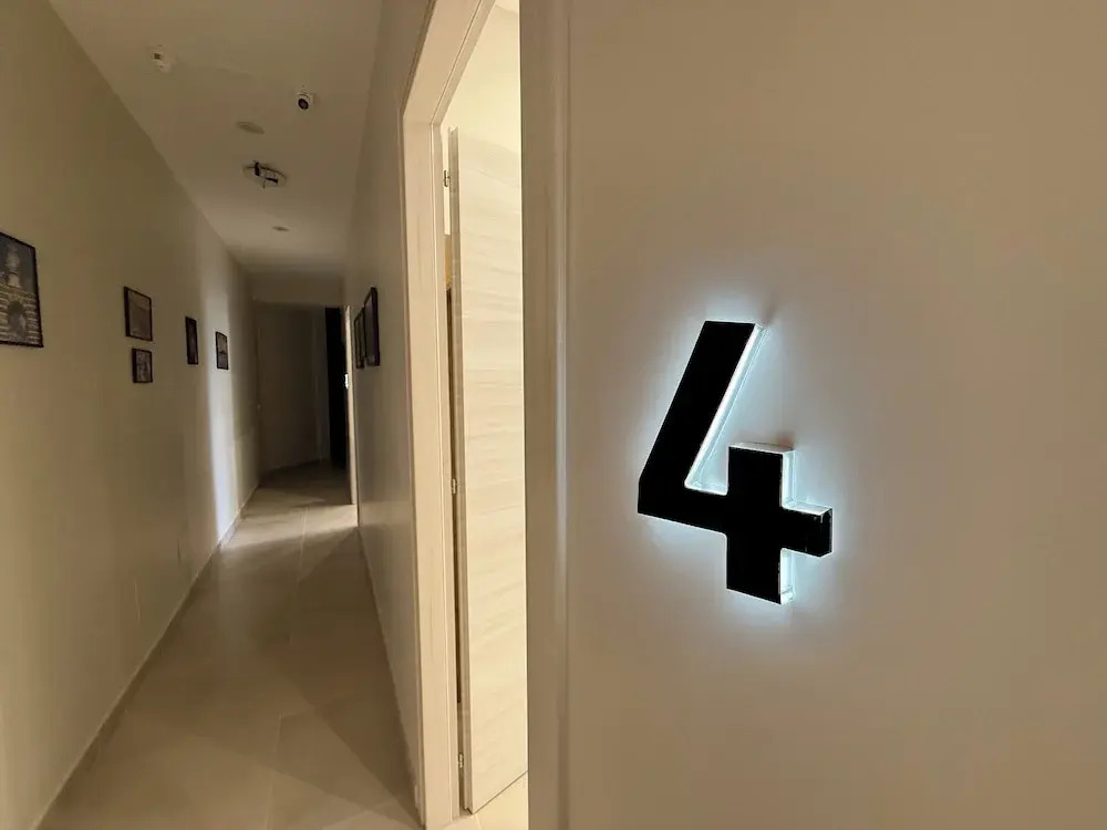 Town House 54