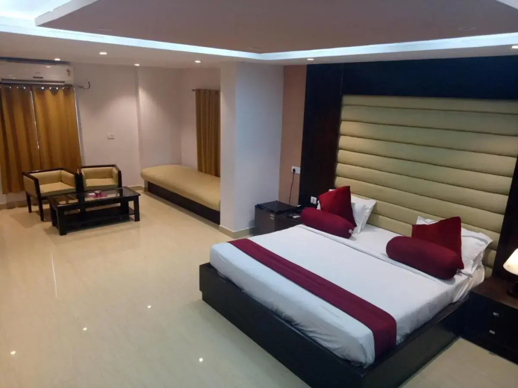 Chinmaye Inn
