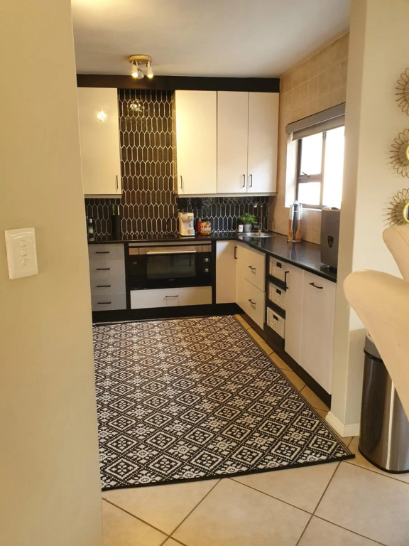Luxury Boutique Home in Kyalami