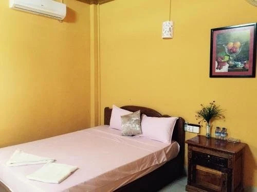 Savet Hostel