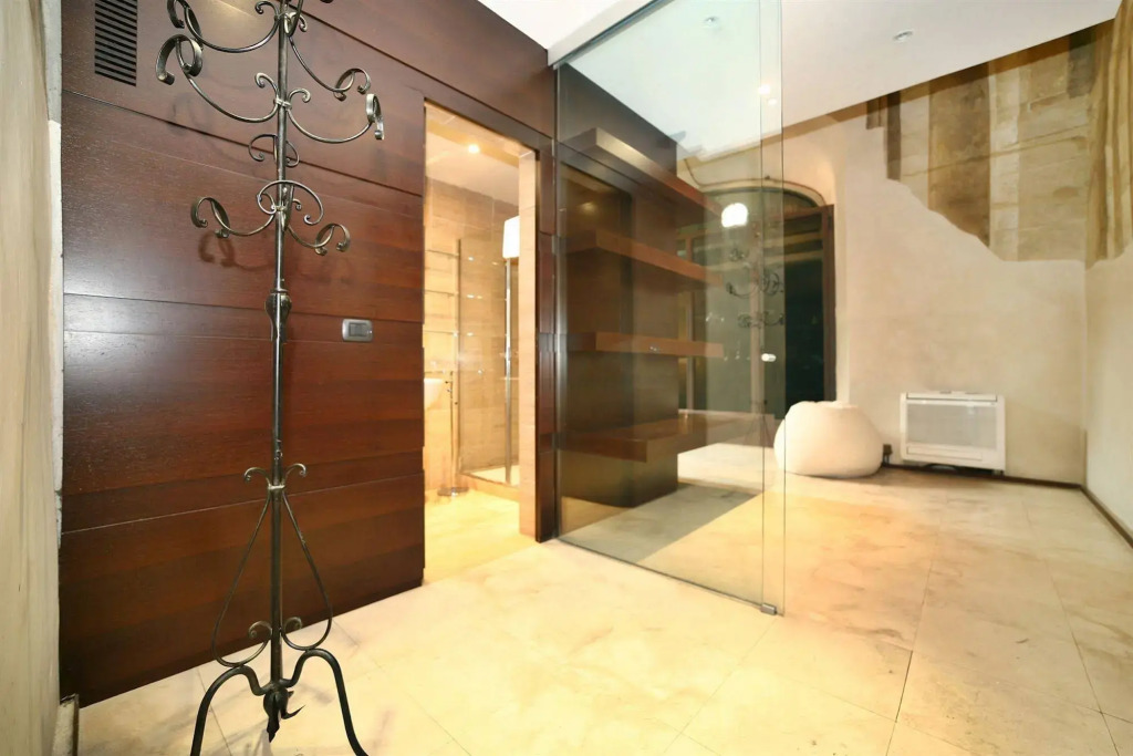 Florentia Suites