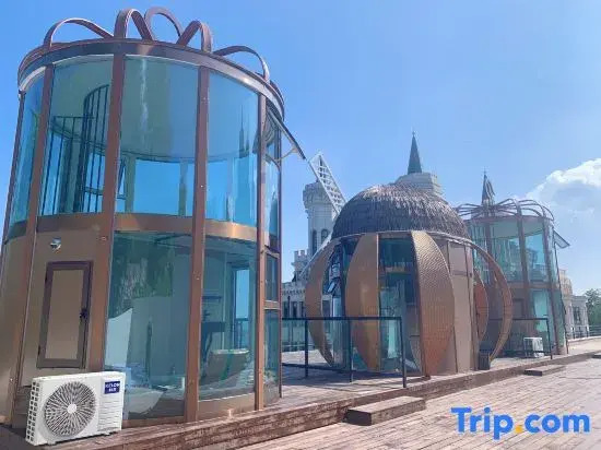 Yantai Yangma Island Seaview Castle Homestay (Huandao Road)