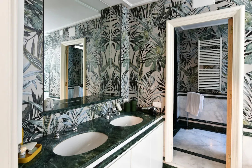 Sisuites