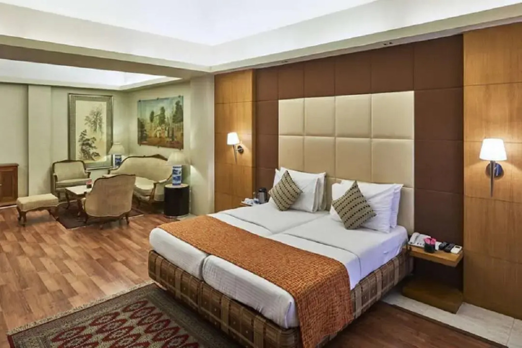 Astoria Hotel