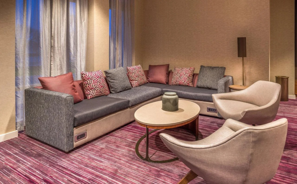 Residence Inn by Marriott Detroit Farmington Hills