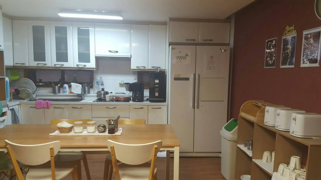 High Street Guest House