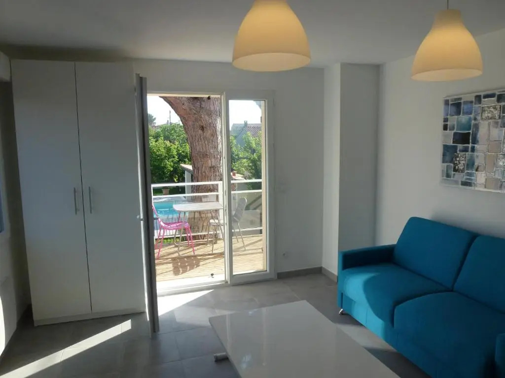 Studio de Charme, Piscine Et Mer a Pieds