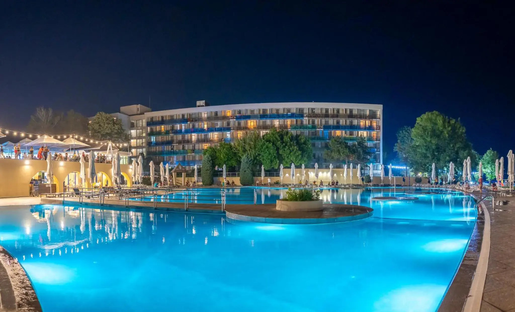 Hotel Semiramis