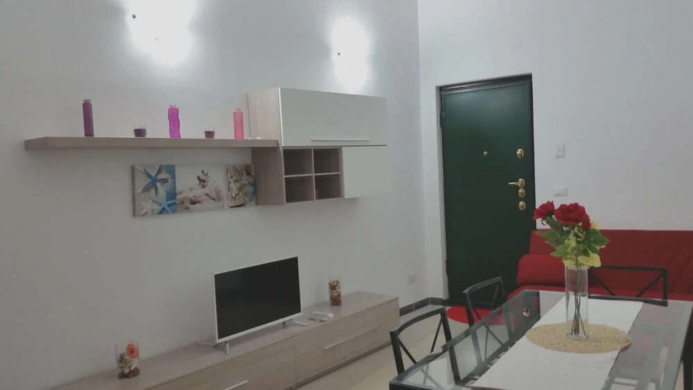 Apartment With 2 Bedrooms In Genova With Wifi