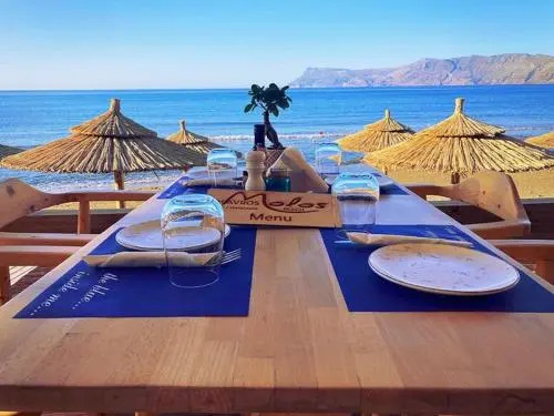 Molos Beach Rooms