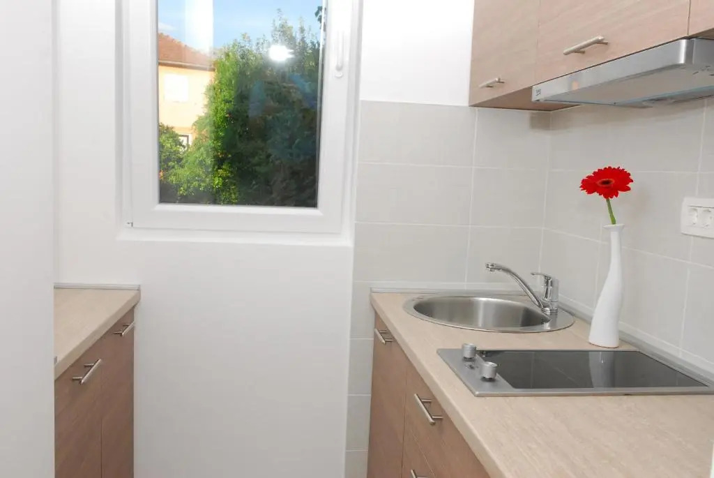 Hera Apartments