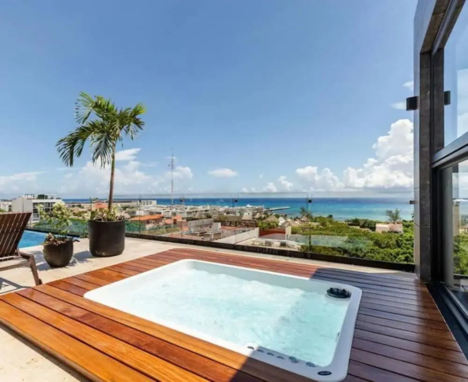 Luxury Sea view Studio on the 5th Av