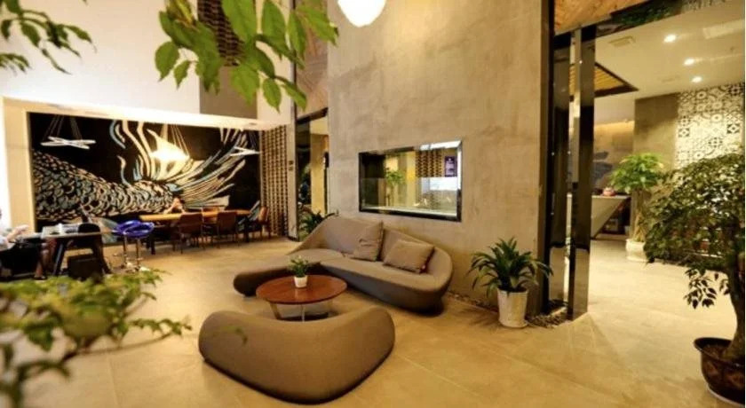 Yangshuo Manjing Travel Photography Hotel (West Street  Branch)