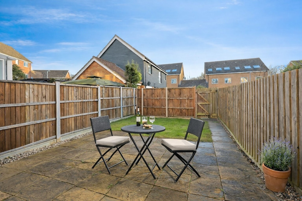 4br- Garden- Parking- Wifi- Near uea and Nnuh