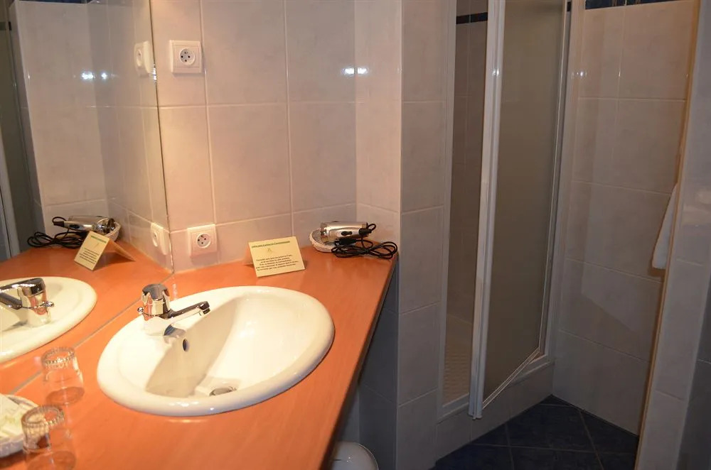 Logis Hotel & Restaurant - Les Vosges