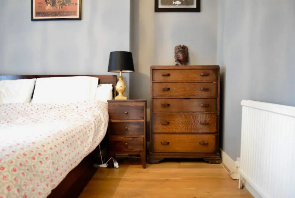 Stunning 2 Bedroom Flat in Vibrant Neighbourhood