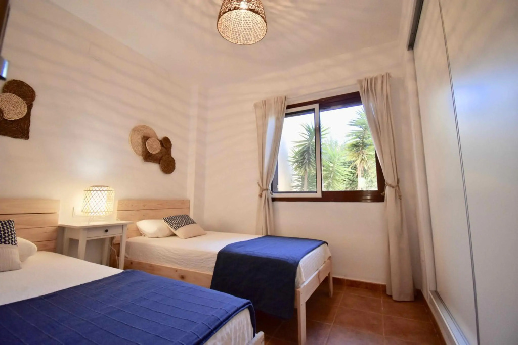 Bahía Marinas - Tu casa con Jardín Privado!