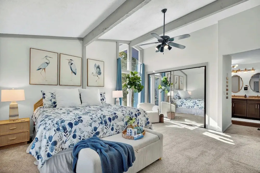 Lake Home Oasis - Sleeps 18