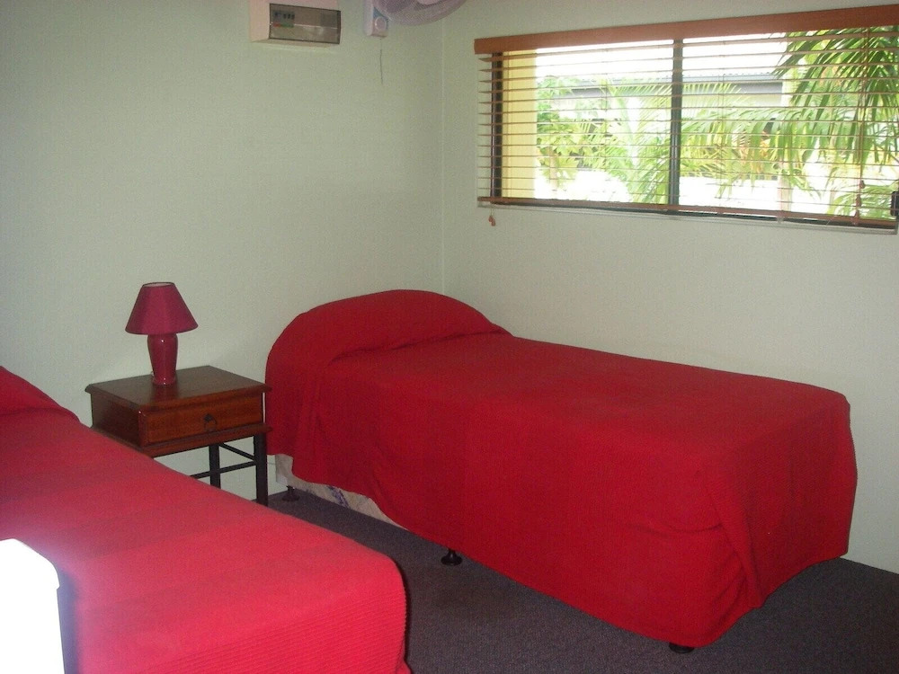 Ash Palms Motor Inn