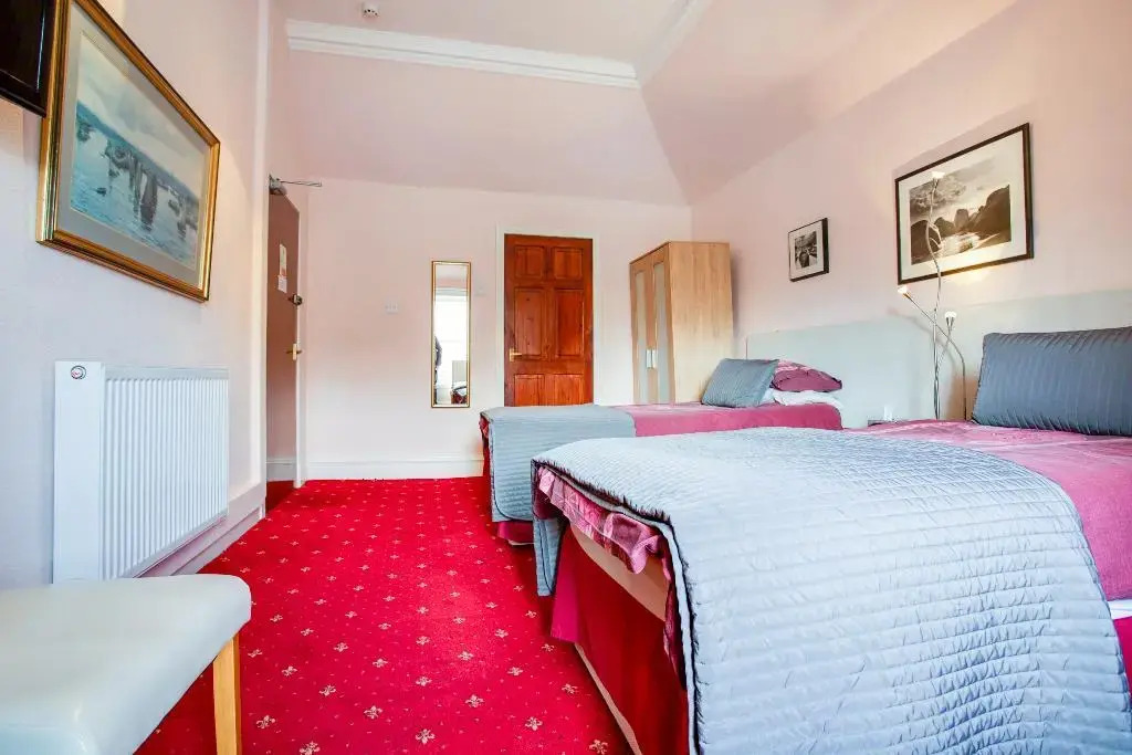 St Ronans Hotel