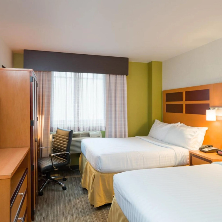 Holiday Inn Express - Times Square by IHG