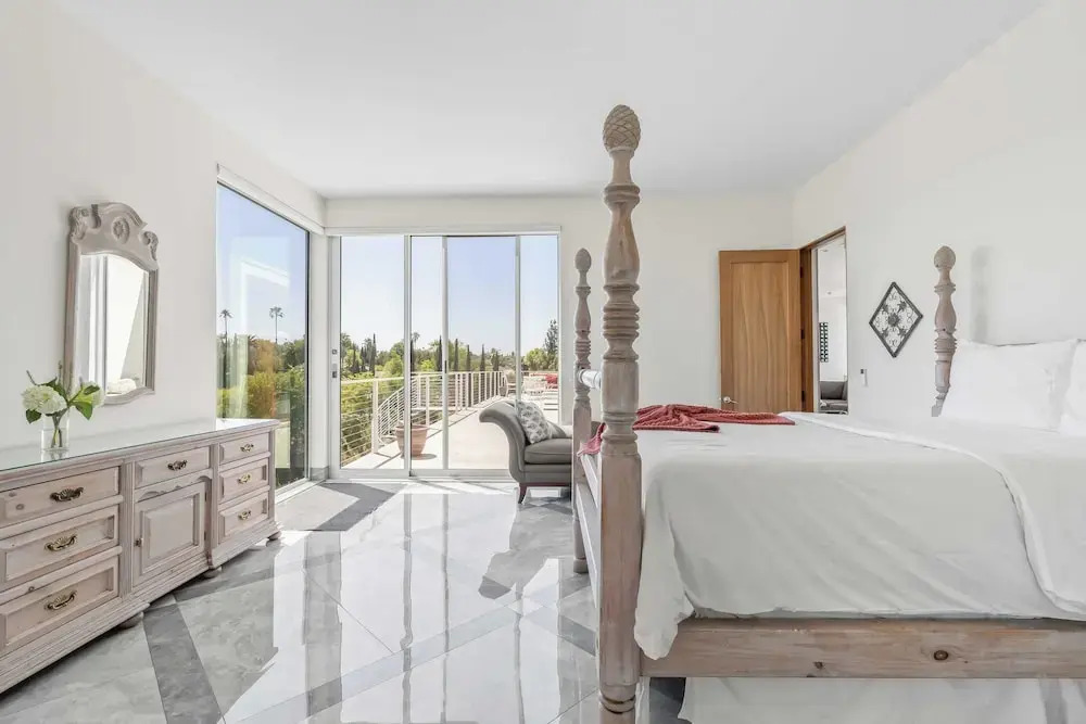 Luxe 8000 Sqft w/ 2 Pools, Sauna, Putting Green, Game Room Alta Vista Estate