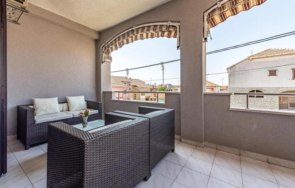 Stunning Apartment in Zadar With 2 Bedrooms, Wifi and Outdoor Swimming Pool