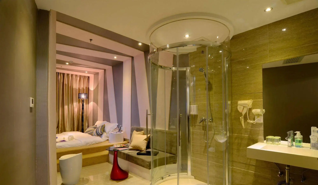 City Boutique Theme Hotel