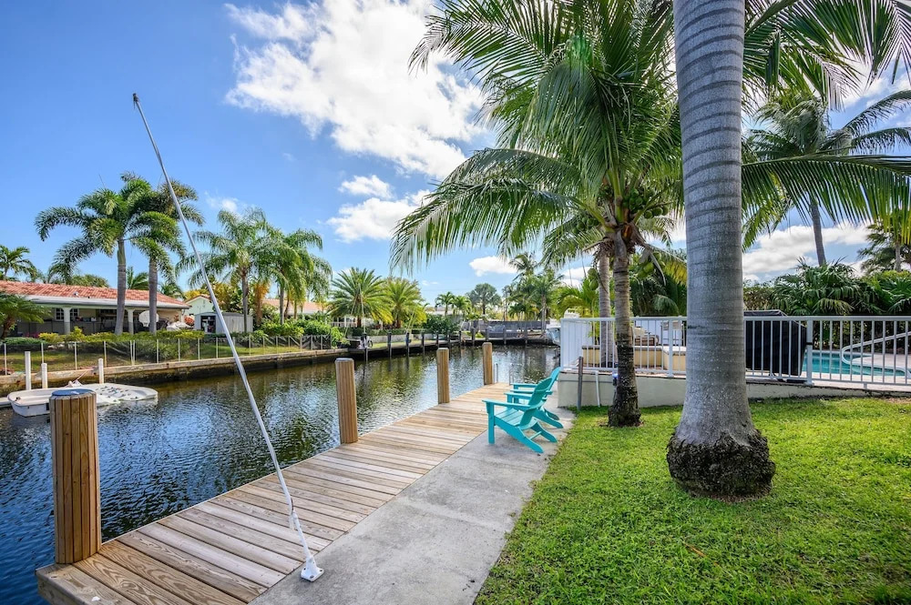 Gorgeous Canal W/ Private Pool & Dock 3 Bedroom Home