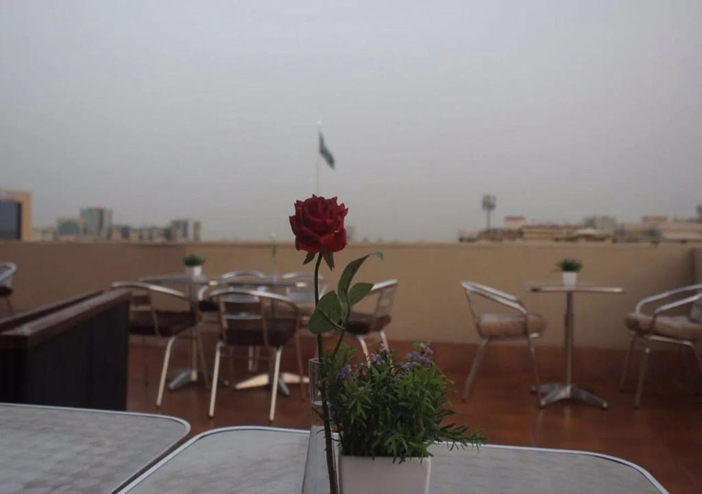 Lotaz hotel suites