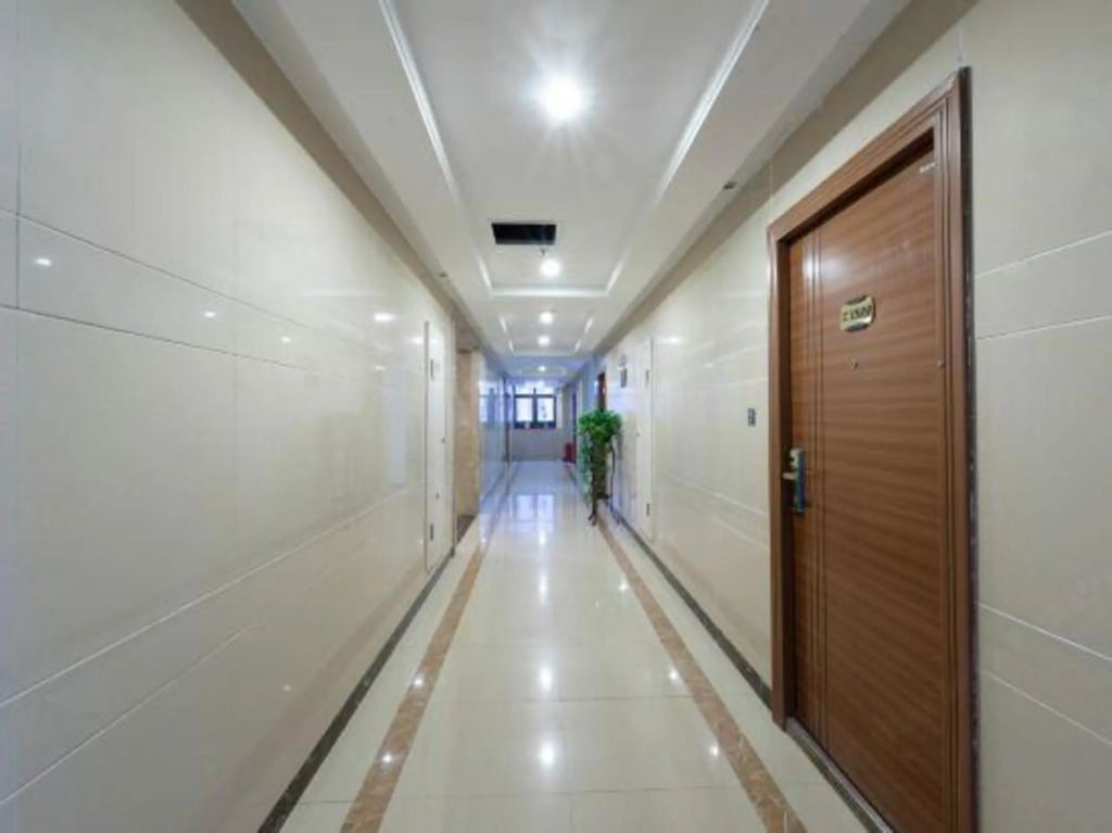 Zhilin Hotel