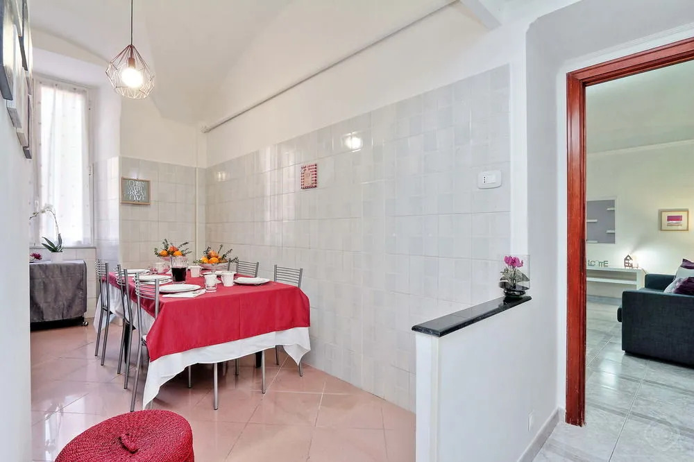 Coloseum apartments-St.John Lateran area