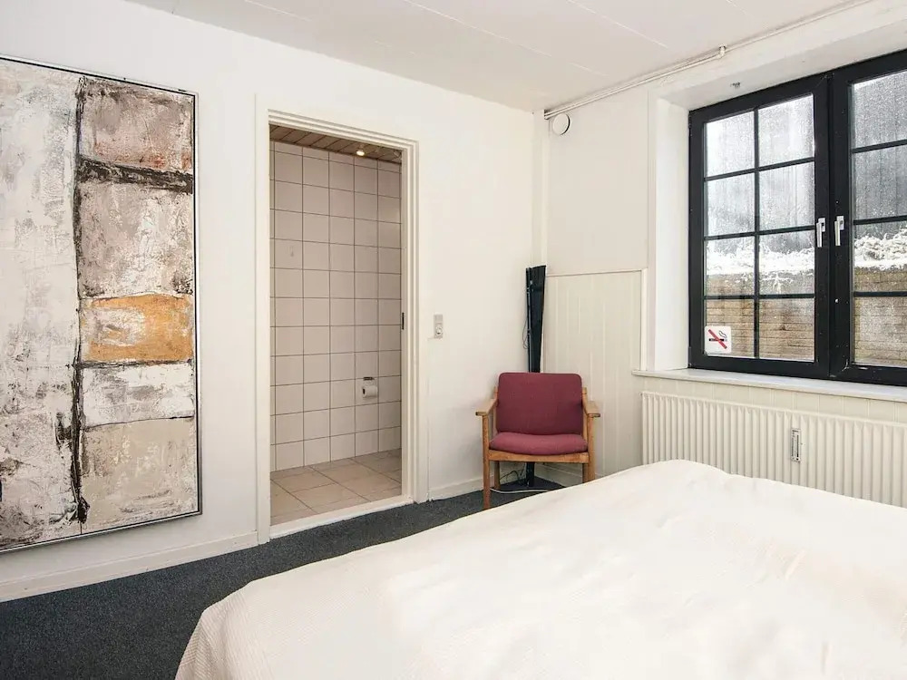 6 Person Holiday Home in Give
