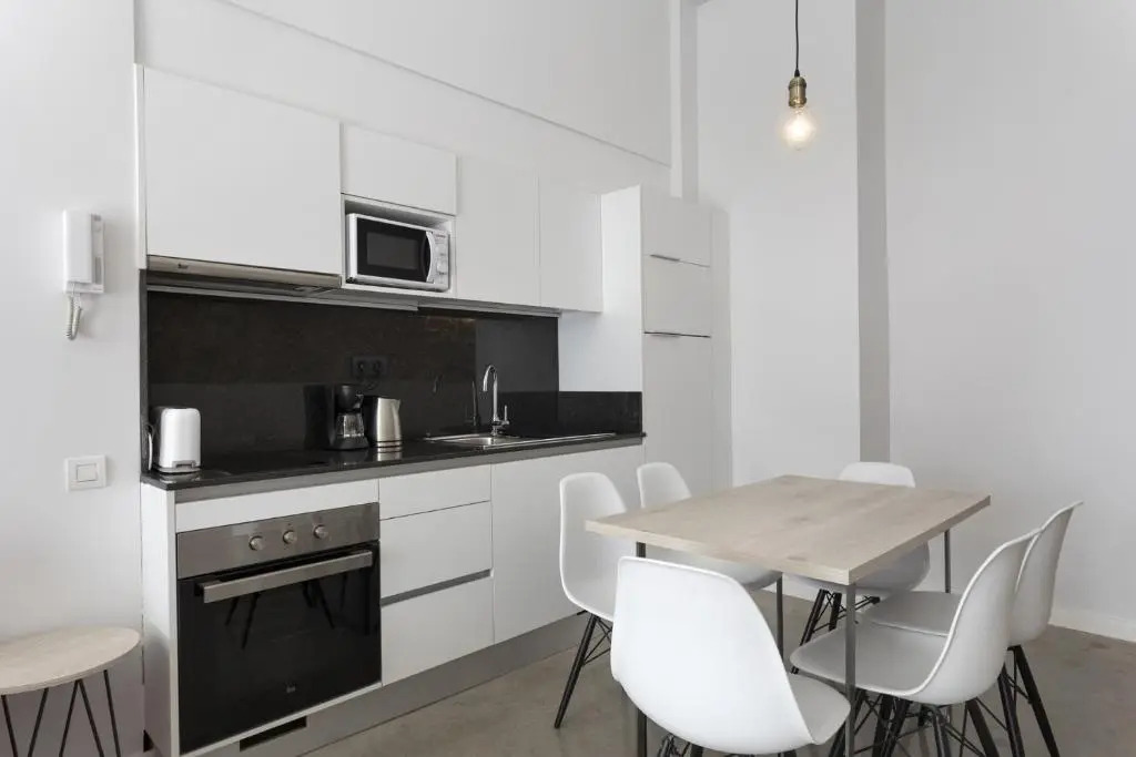 Aparteasy - Eixample Loft - 3 Open Bedrooms