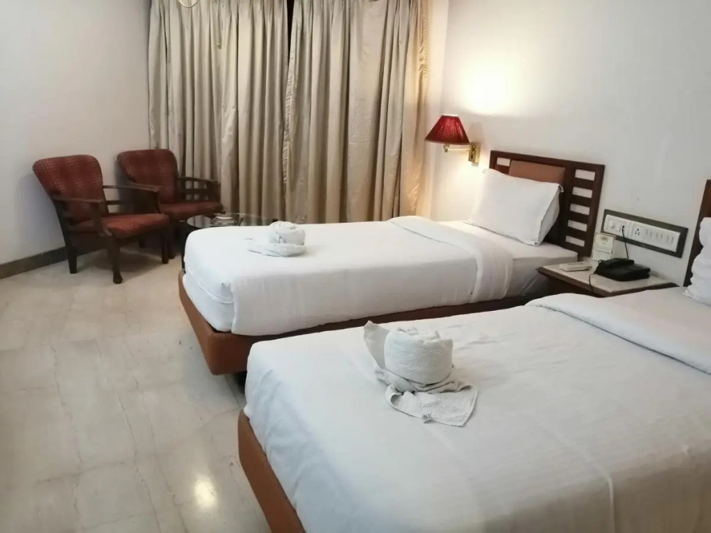 Hotel Maharaja Regency