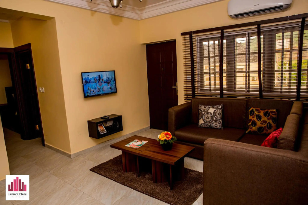 Tennys Place Apartments GARKI
