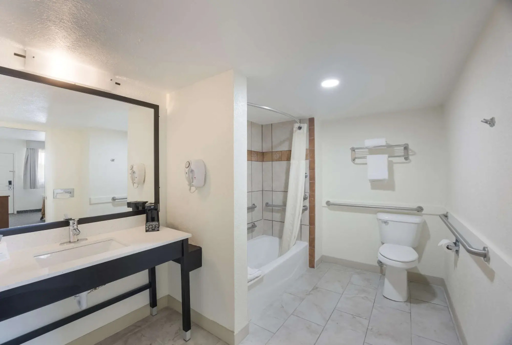 Best Western Kokopelli Lodge