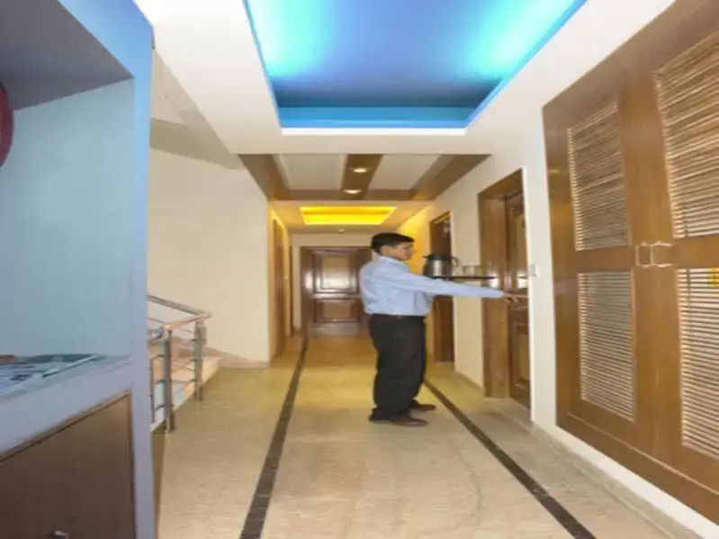 Hotel Apra Deluxe