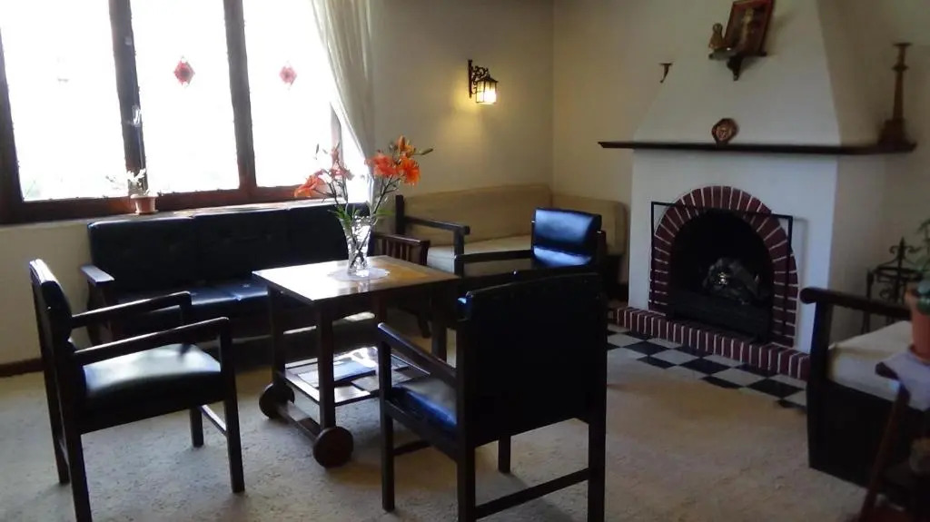 "HOTEL BOUTIQUE LA MAISON DE LA BOLIVIE" Casa de Huéspedes