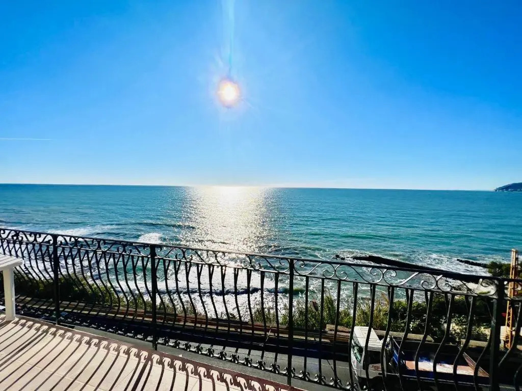 Suite Luxury Le Palme 1 - Sanremo fronte mare