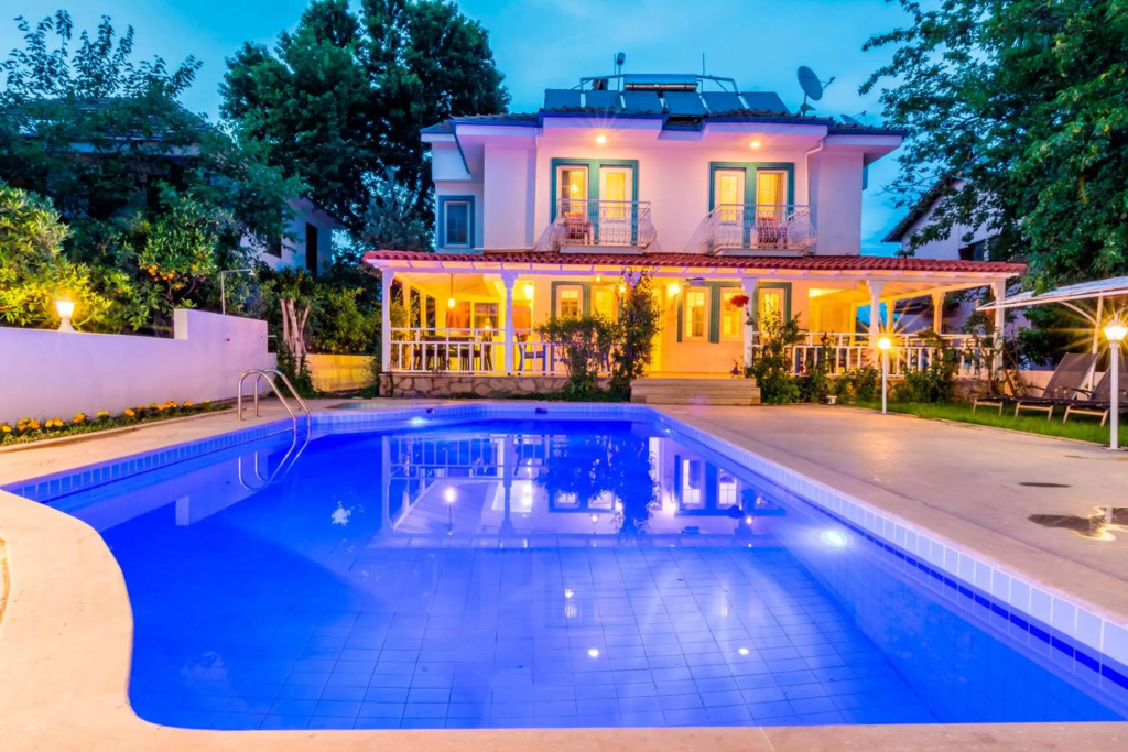 Calypso Cozy Suites