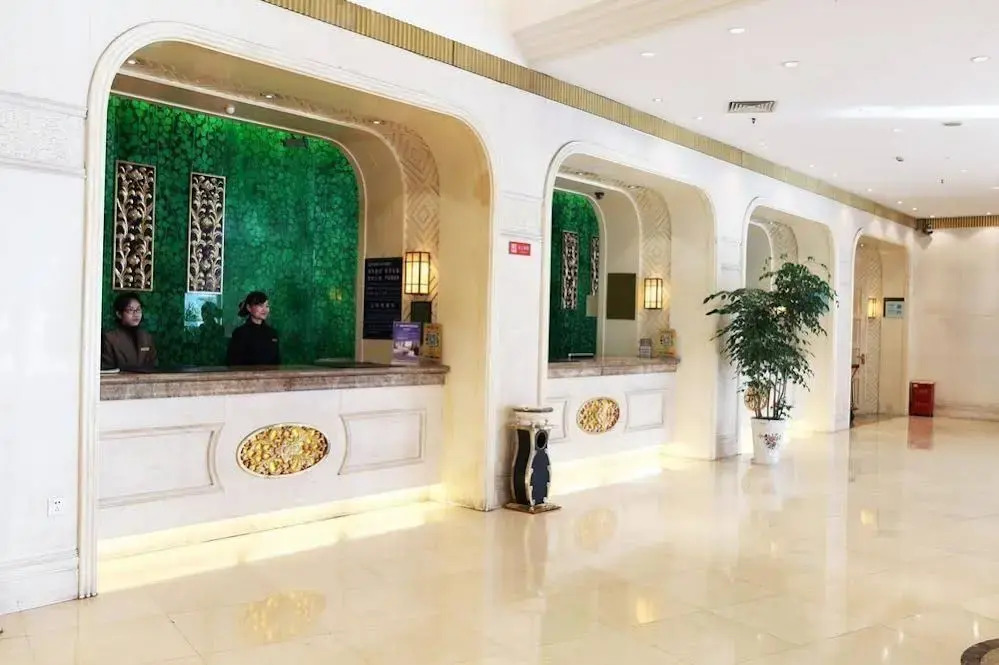 Huangshi Jinhua Hotel