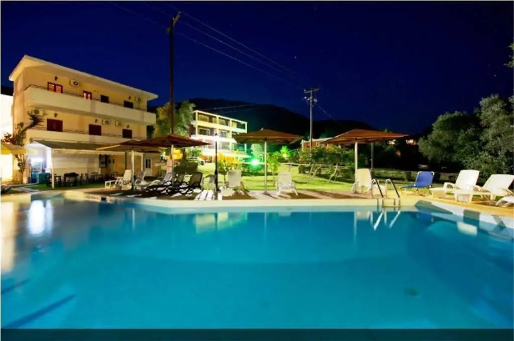 Aristidis Garden
