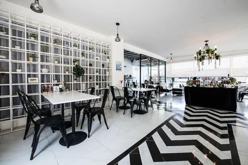 Sea Breeze Jomtien Residence